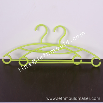 Customized plastic injection clothes hanger mould